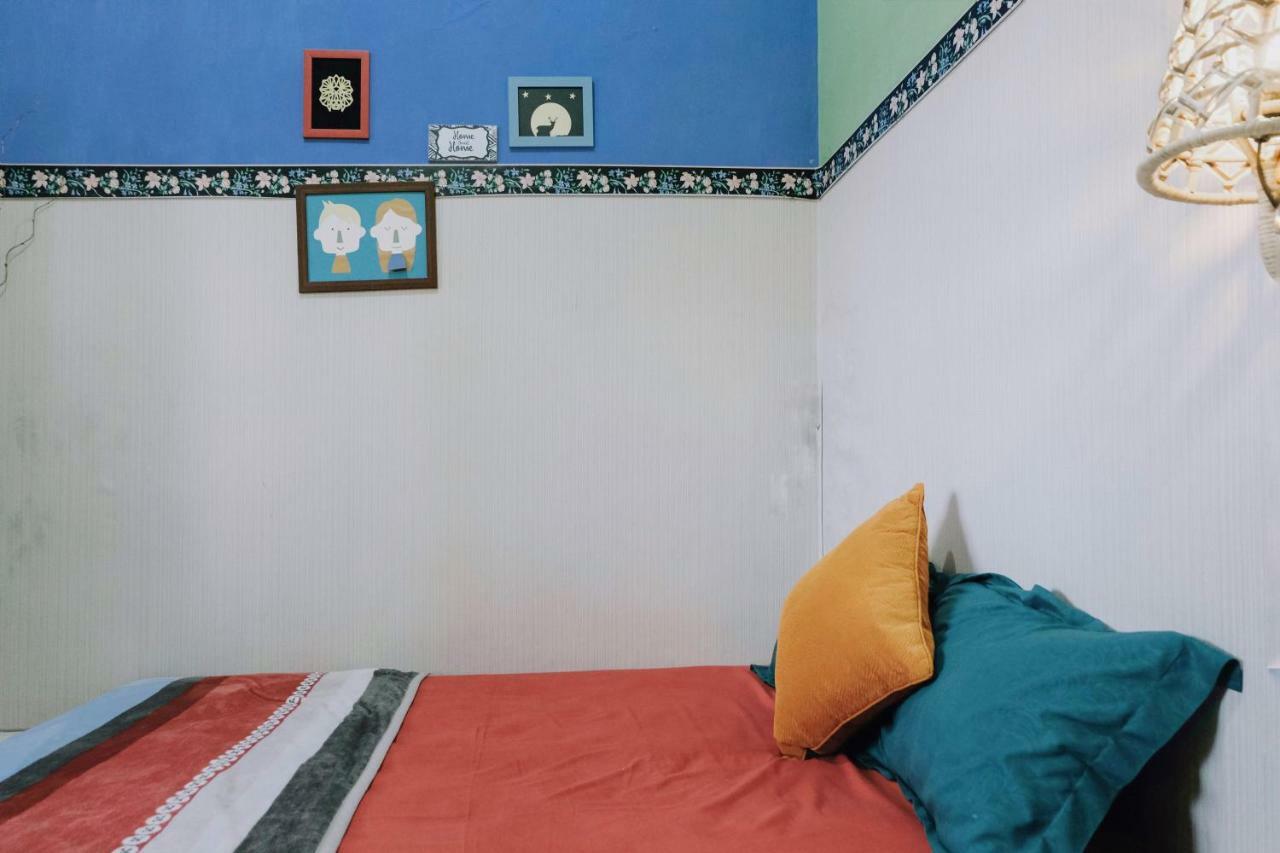 Glory Homestay ジョグジャカルタ エクステリア 写真