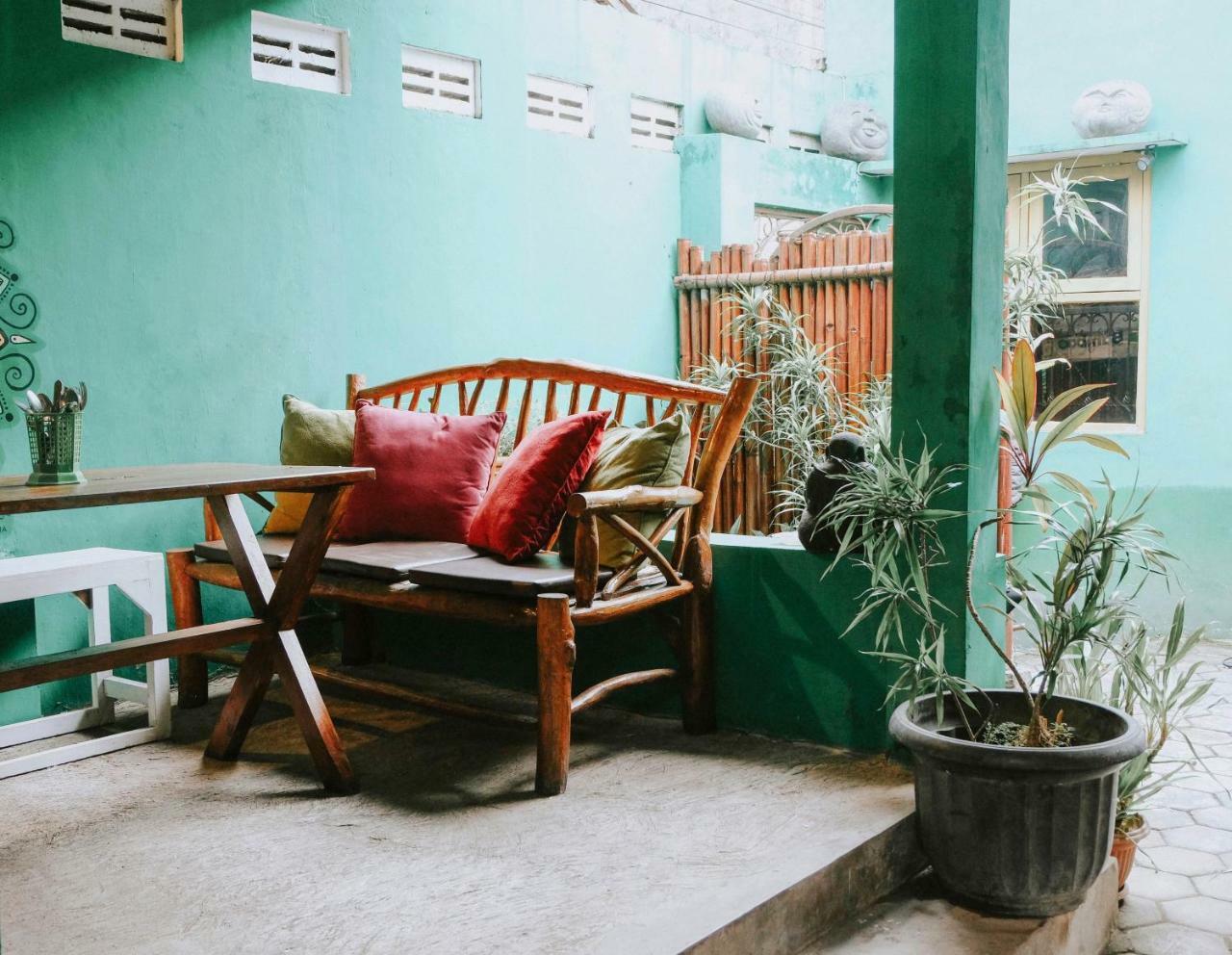 Glory Homestay ジョグジャカルタ エクステリア 写真
