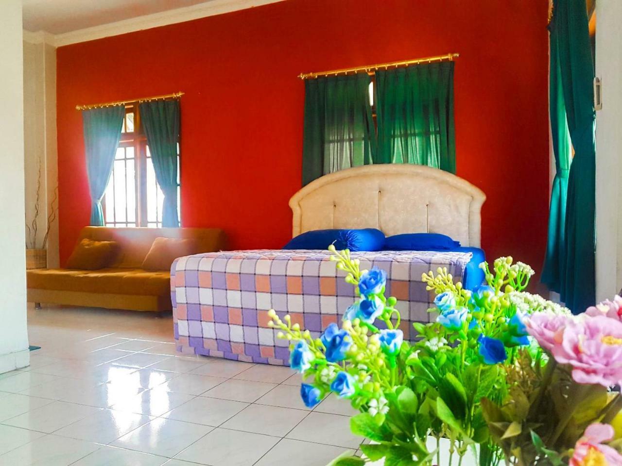Glory Homestay ジョグジャカルタ エクステリア 写真